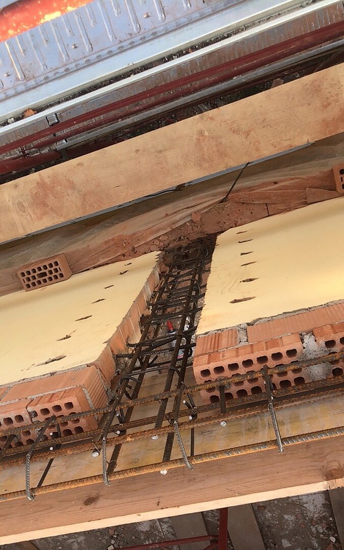 Wood, Brown, Composite material, Building material, Brickwork, Brick, Wood stain, Daylighting, Plywood, Beam